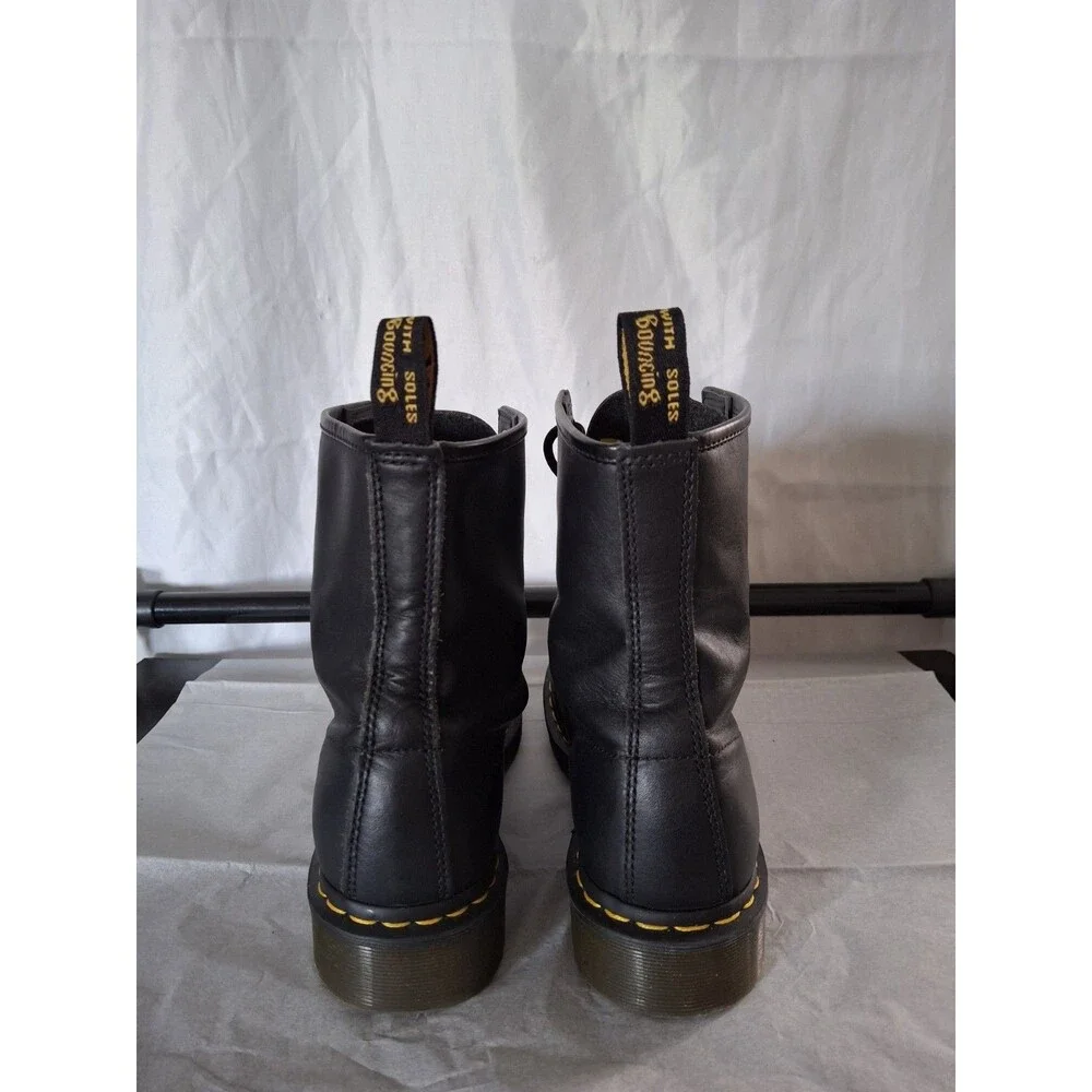 Dr. Martens Black Leather Combat Boots 8 Eyelet Womens 10 Grunge Y2K Punk 11821